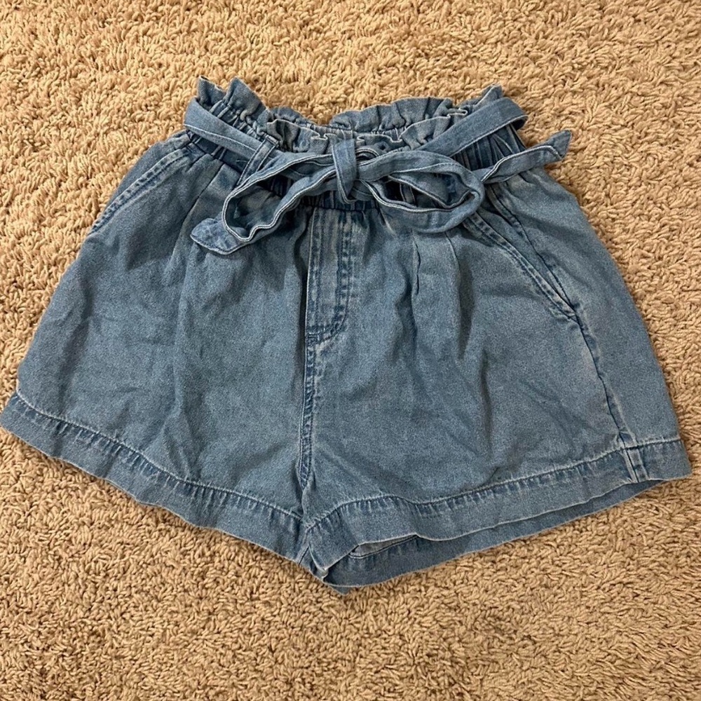 American Eagle Outfitters Light Blue Denim Paperbag Tie-Waist Shorts